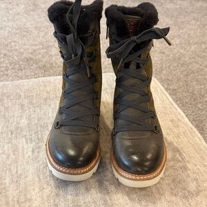 Bionica Olive and Brown Winter Boots